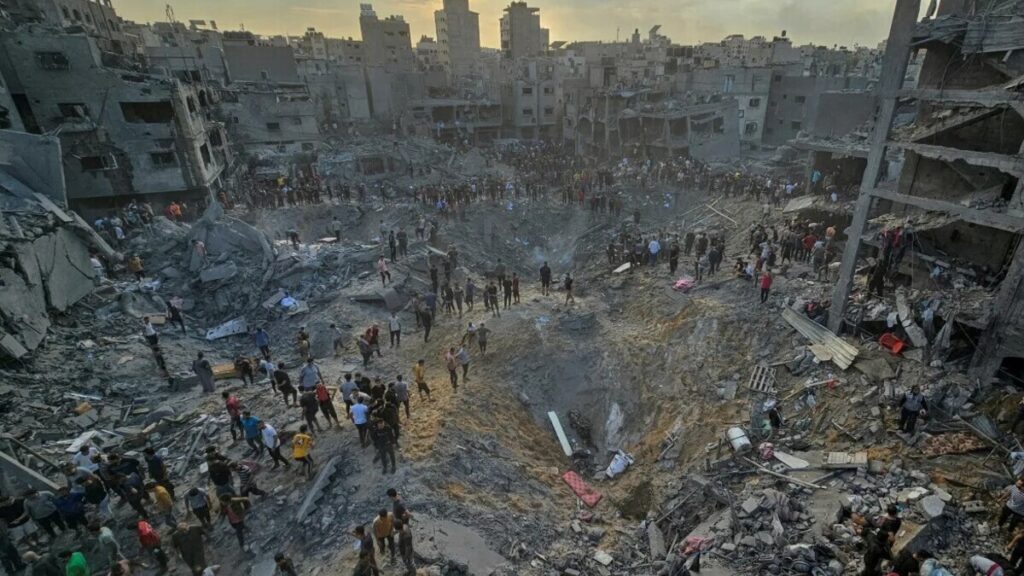 Palestinian refugees are finding casualities after the Jabalia refugee camp was attacked by an Israeli bombstrike. The scene of of absolute carnage, wrecked buildings and many wounded people.